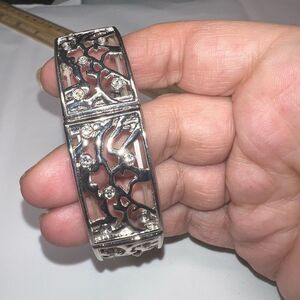 Silver Tone‎ and CZ Stretch Bracelet